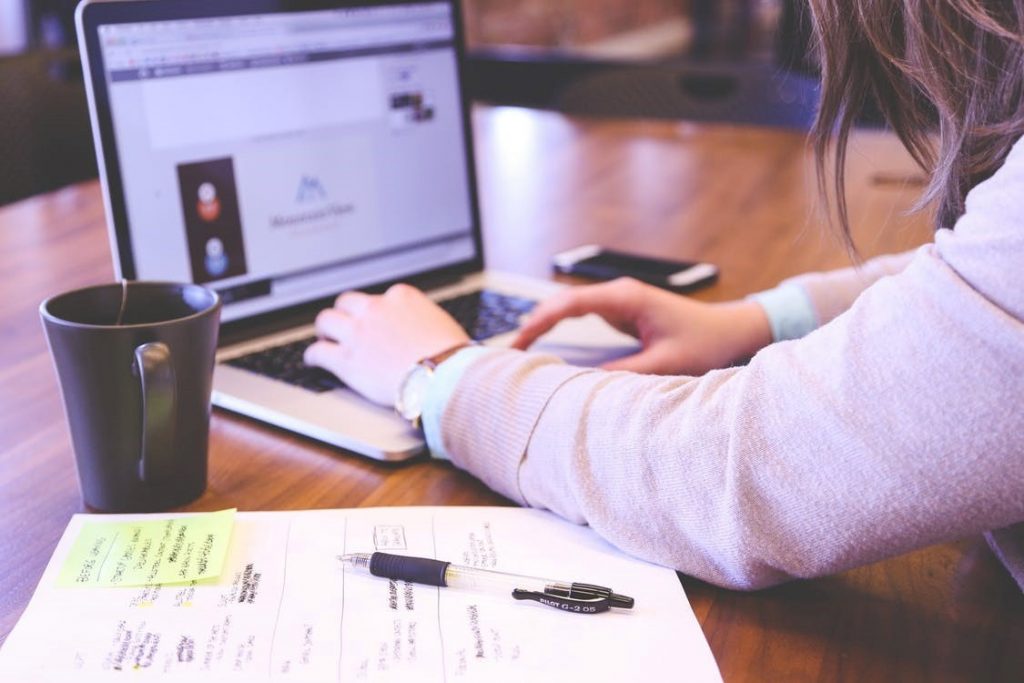 What Likely Obstacles and Scopes AI Will Have in the Education Sector? AI in the Field of Education