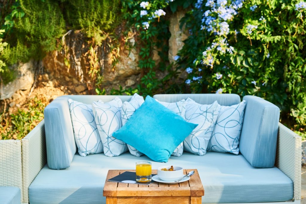10 ways to make every part of your house look great with garden furniture cover home