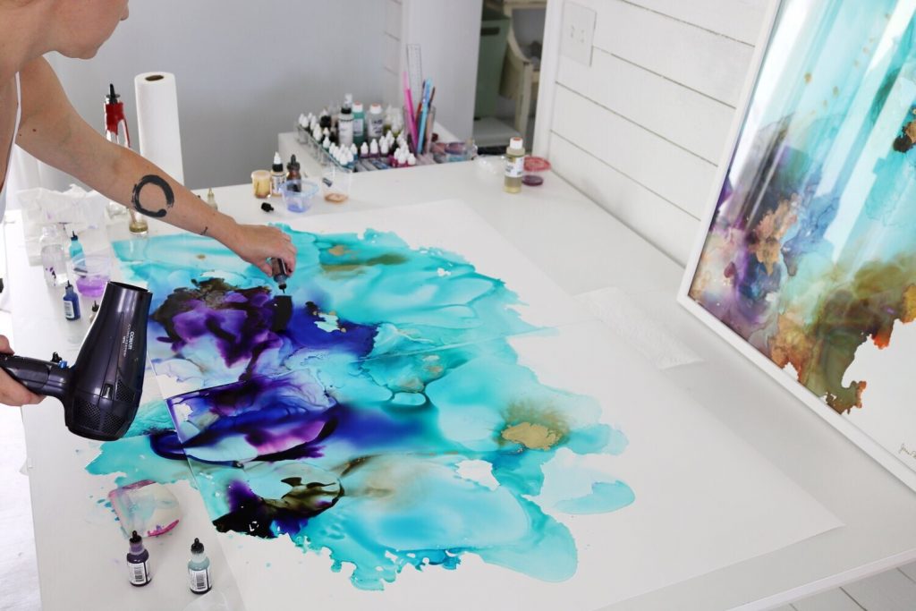 Alcohol Art: Surfaces That Are Used For Alcohol Art Alcohol Art 1024x683