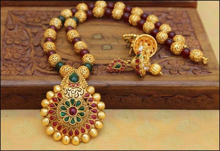 Unique Jewellery Styles to Try This Diwali Latest Jewelry Trend For Diwali Festival