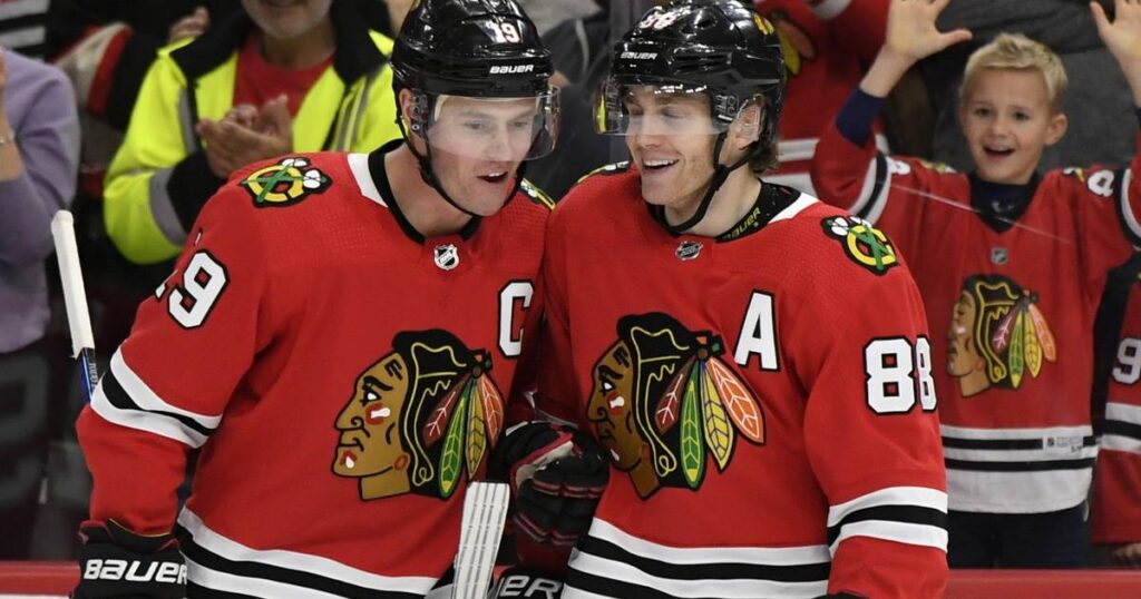 Blackhawks’ Toews and Kane on being in sync (usually) on and off the ice AR 221219425.jpgupdated202212171727imageversionFacebookexactH630exactW1200exactfitcropnoborder 1024x538
