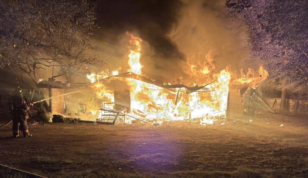 Garage La Plata Goes Up In Flames 1024x592